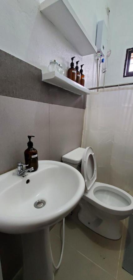 Country Home In Silang Tagaytay Ngoại thất bức ảnh